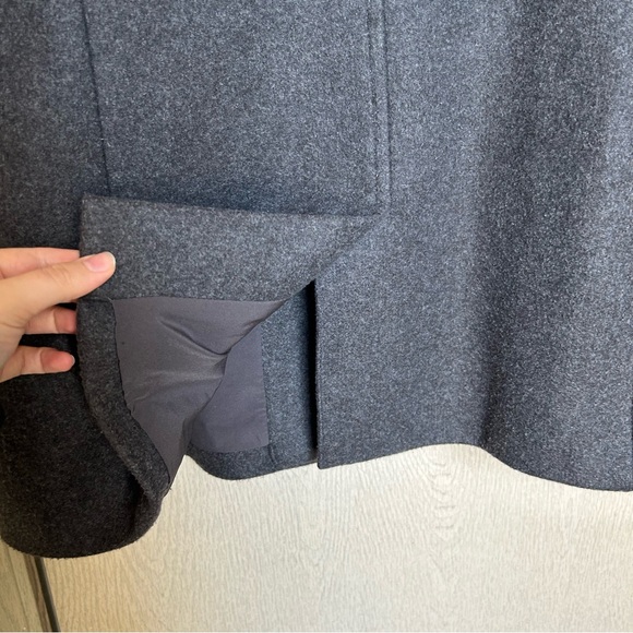 Women’s Pea Style Winter Coat with Buttons - Old Navy - Size XL - Picture 3 of 6